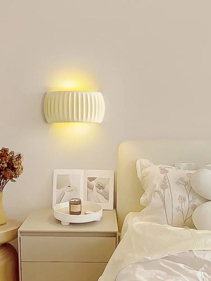Lisslune | ResinGlow - Artistic Resin Wall Sconce