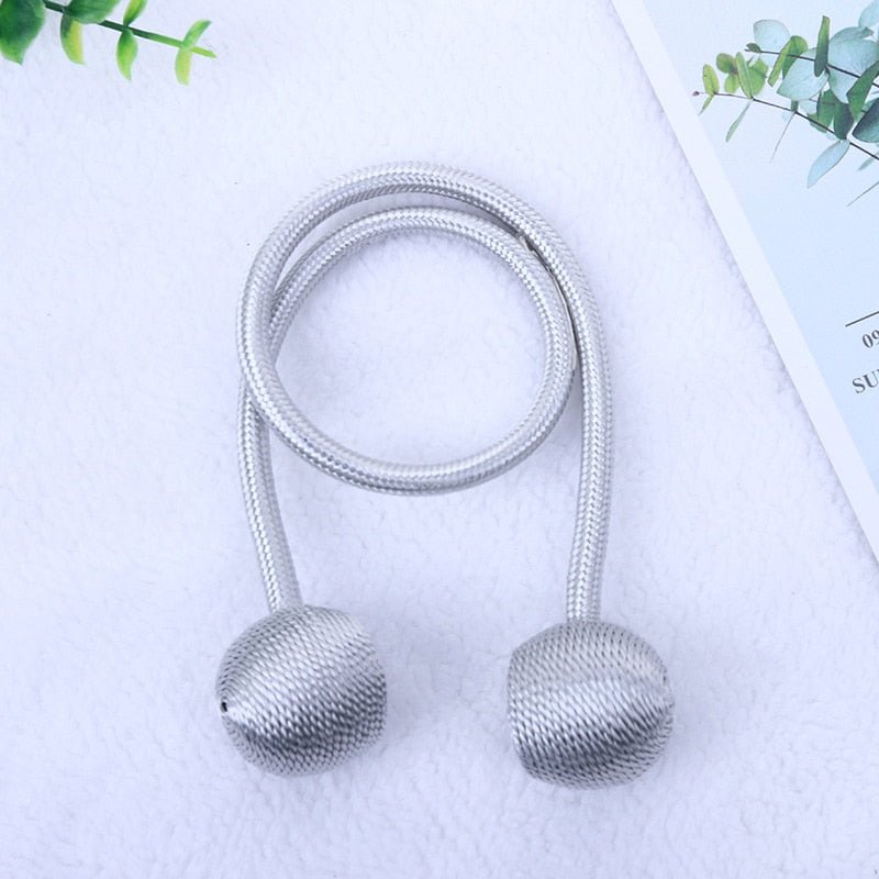 Lisslune | Magnetic clip for holding curtains together (2 pieces)