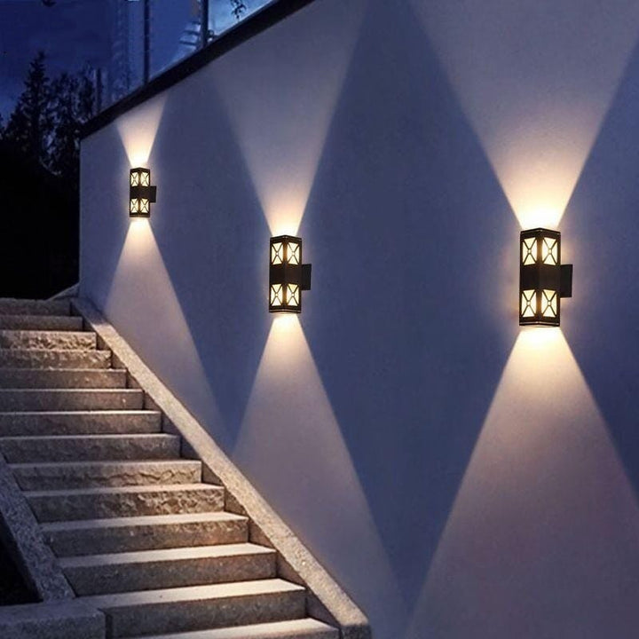 Lisslune | SkyGlow Outdoor LED Wall Light