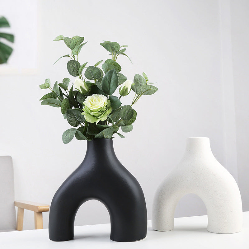 Lisslune | Orbiform Ceramic Vase – Modern minimalist round design