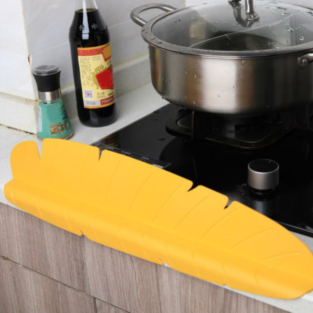 Lisslune | Banana Leaf Water Splash Protector