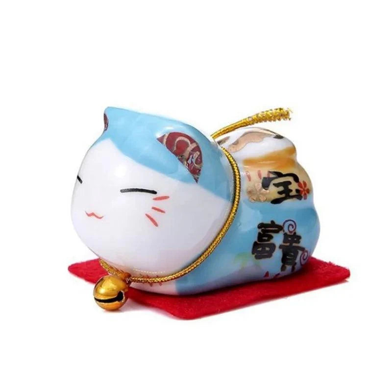 Lisslune | Charming Japanese Ceramic Lucky Cat Daruma Figurine for Home Decor and Gifts