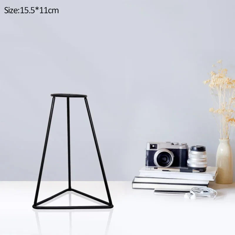 Rynx Retro Iron Line Table Flower Vase Pot Ornament Metal Plant Holder Nordic Styles Flower Vase Home Garden Decorations Wedding