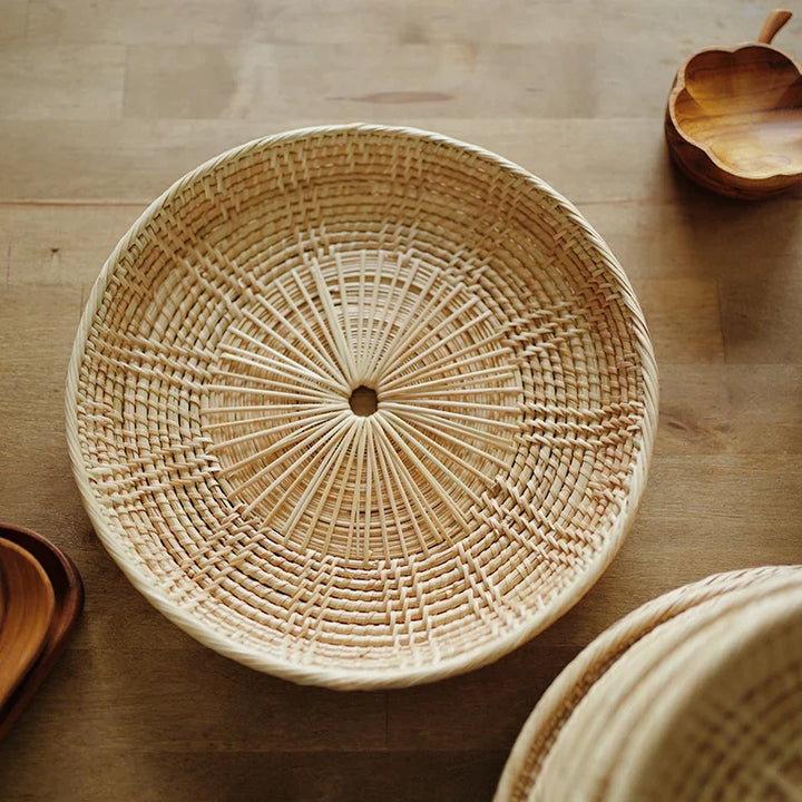 Rynx | Handmade Rattan Tray Round Food Fruits Bread Serving Plate Small Item Storage Picnic Baskets Home Kitchen Table Decor