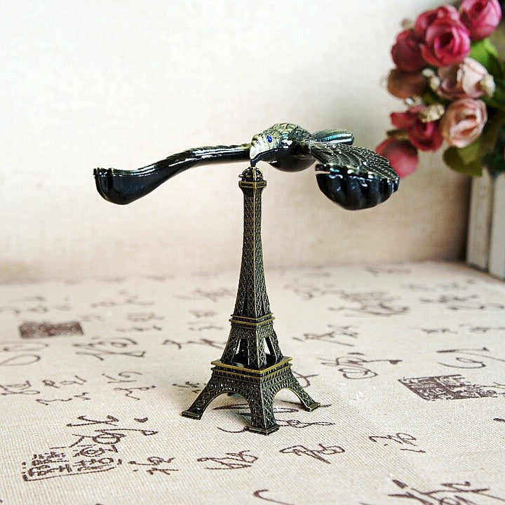 Lisslune | Retro Eagle Tower Balance Figurines