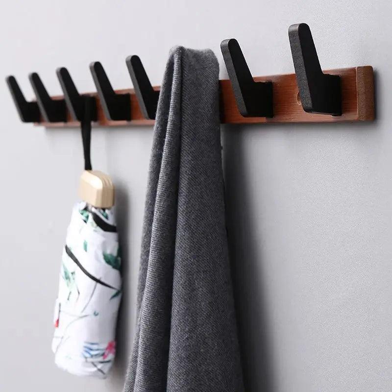 Lisslune | Stylish wall coat rack made of solid wood for elegant home organization