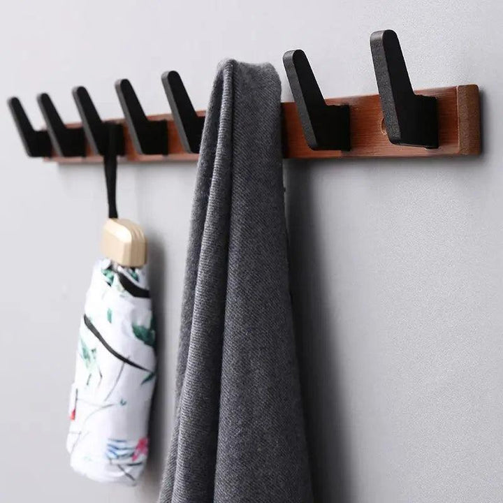 Lisslune | Stylish wall coat rack made of solid wood for elegant home organization