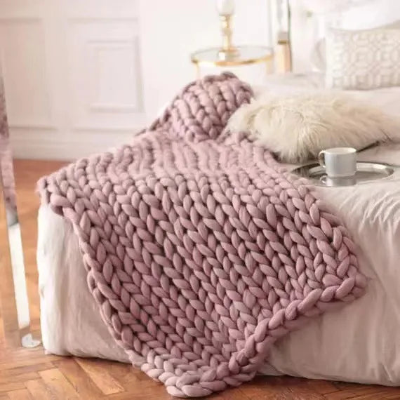 Lisslune | Chunky Knit Blanket – Cozy Wool Blanket for Every Room – Soft & Warm – Perfect for Sofa and Bed