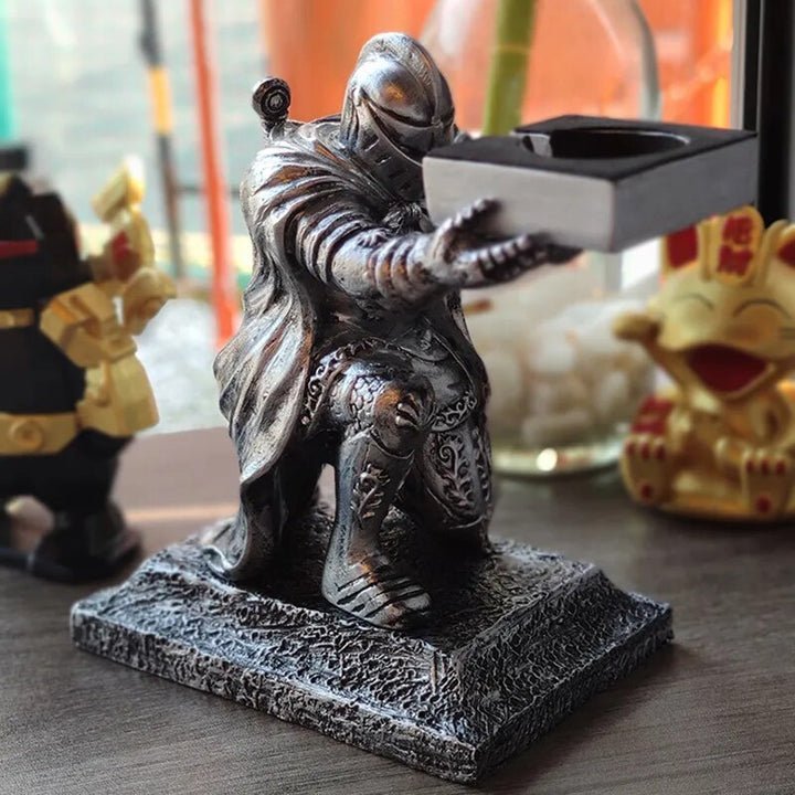 Lisslune | Guardian of Timepiece Medieval Watch Holder