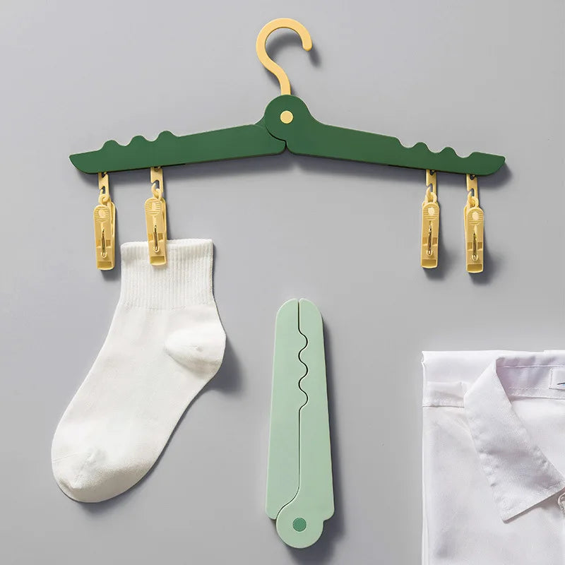 Lisslune | Travel Ease Foldable Clothes Hanger
