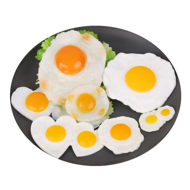 Lisslune | Set of 4 realistic PVC fried egg figures - Charming artificial omelet decorations for home and education