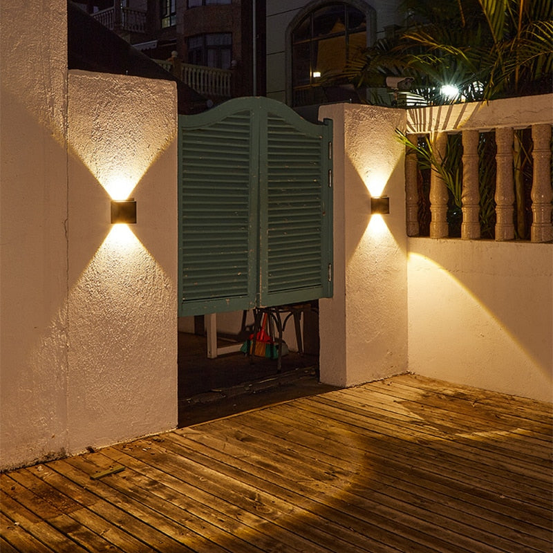Lisslune | SolarFlare - Upward & Downward Solar Wall Lamp