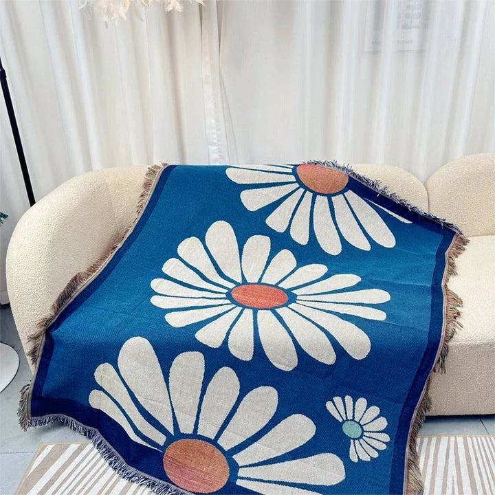 Lisslune | blue silhouette blanket