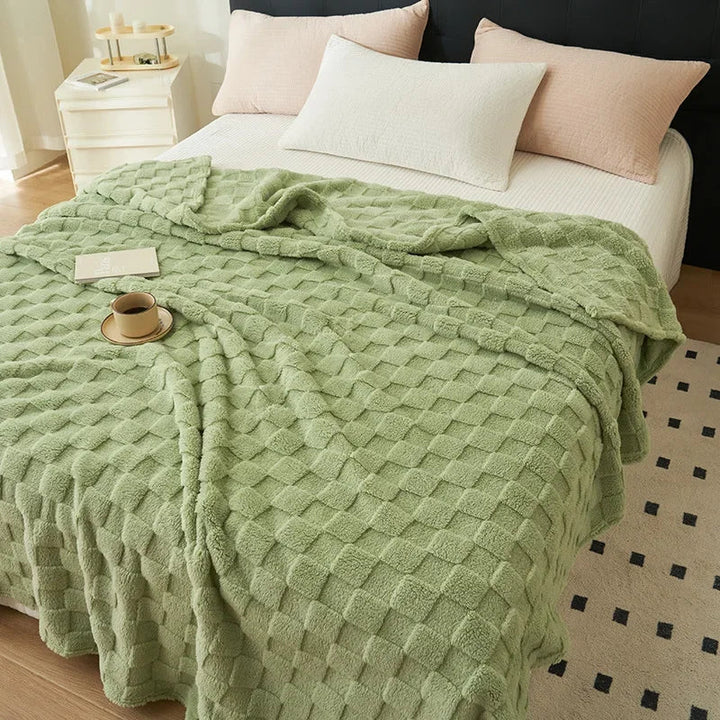 Lisslune | Cozy Checkered Blanket
