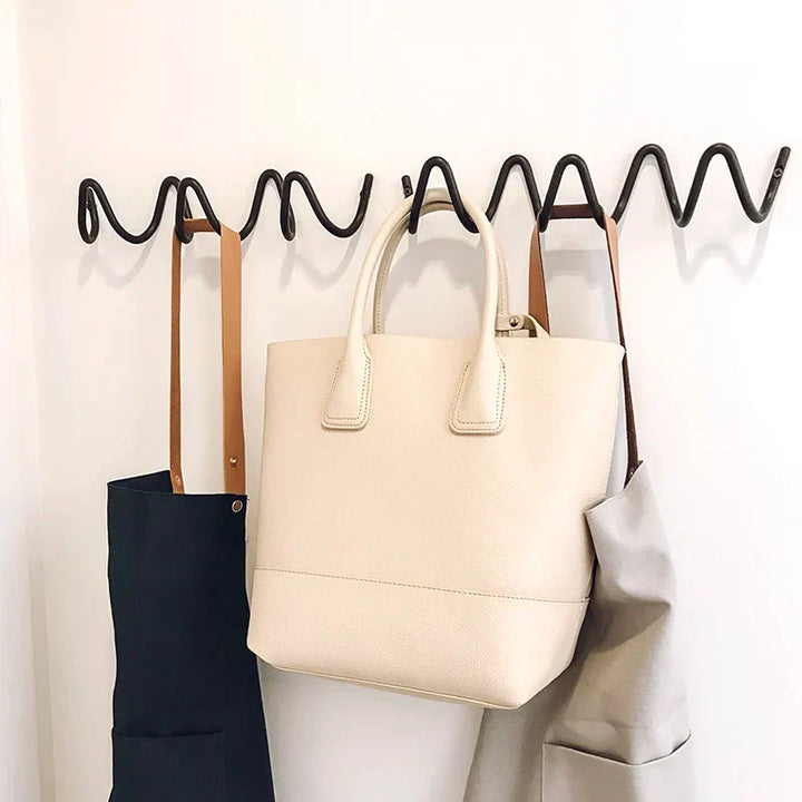 Lisslune | Scribble Wall Wardrobe