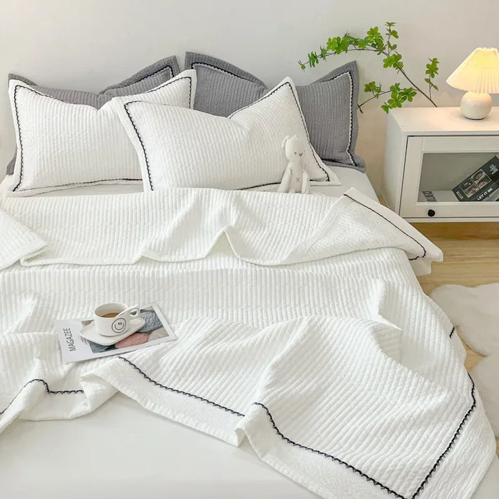 Rynx French Style Quilted Single Double Blanket for Summer Bubble Yarn Air Conditioning Queen Quilt Elegance Princess Thin Comforter