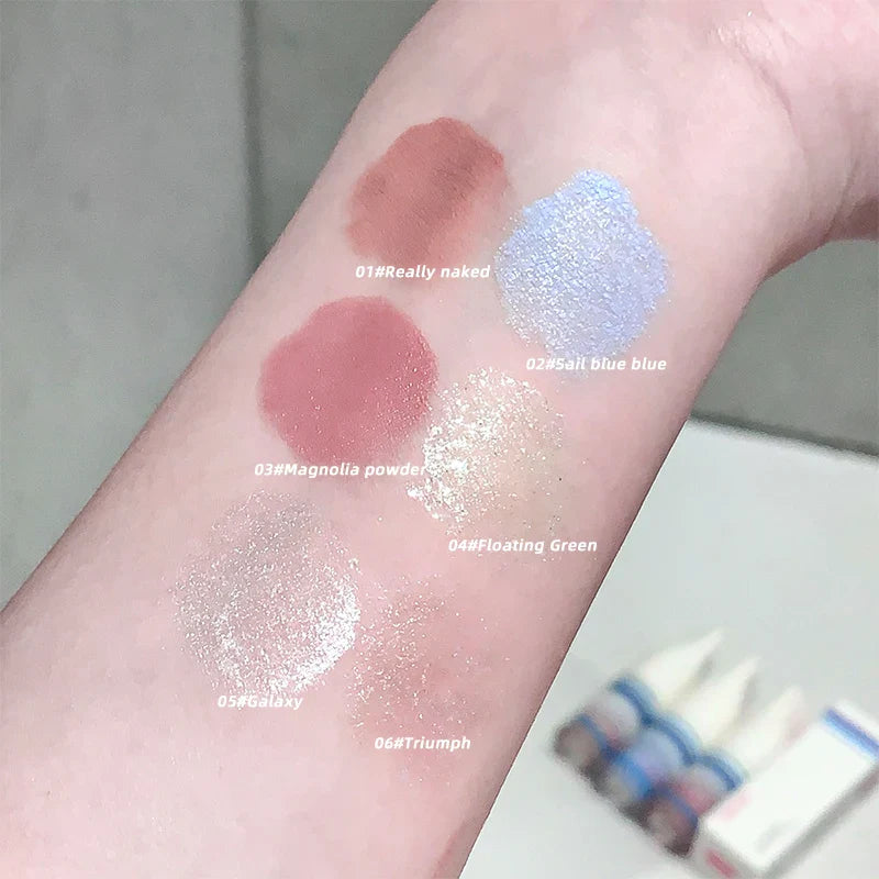 Rynx | Gege Bear Sparkling Diamond Liquid Eyeshadow, Versatile Highlighter Eyeshadow, No selection based on skin tone