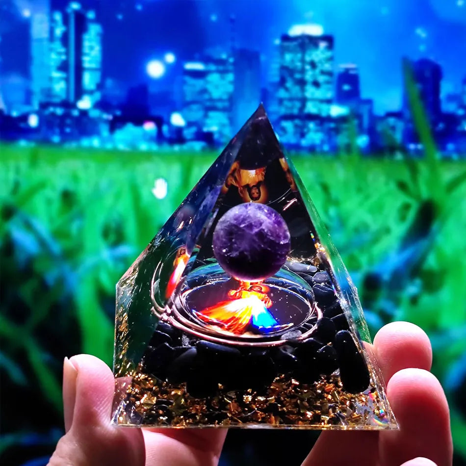 Lisslune | Orgonite Pyramid with Amethyst Pendulum – Energy, Protection and Decoration