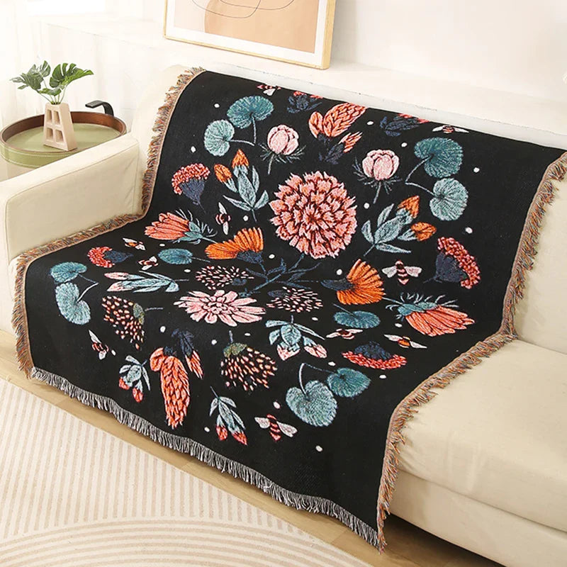 Lisslune | Jungle Cats Woven Throw Blanket