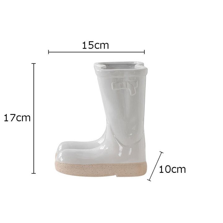 Lisslune | BloomBoots - Unique flower pots in boot design
