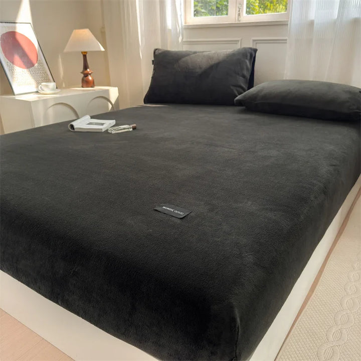 Rynx | 2024 New Comfortable and Warm A-Class High Weight Milk Velvet Unique Bed Sheet