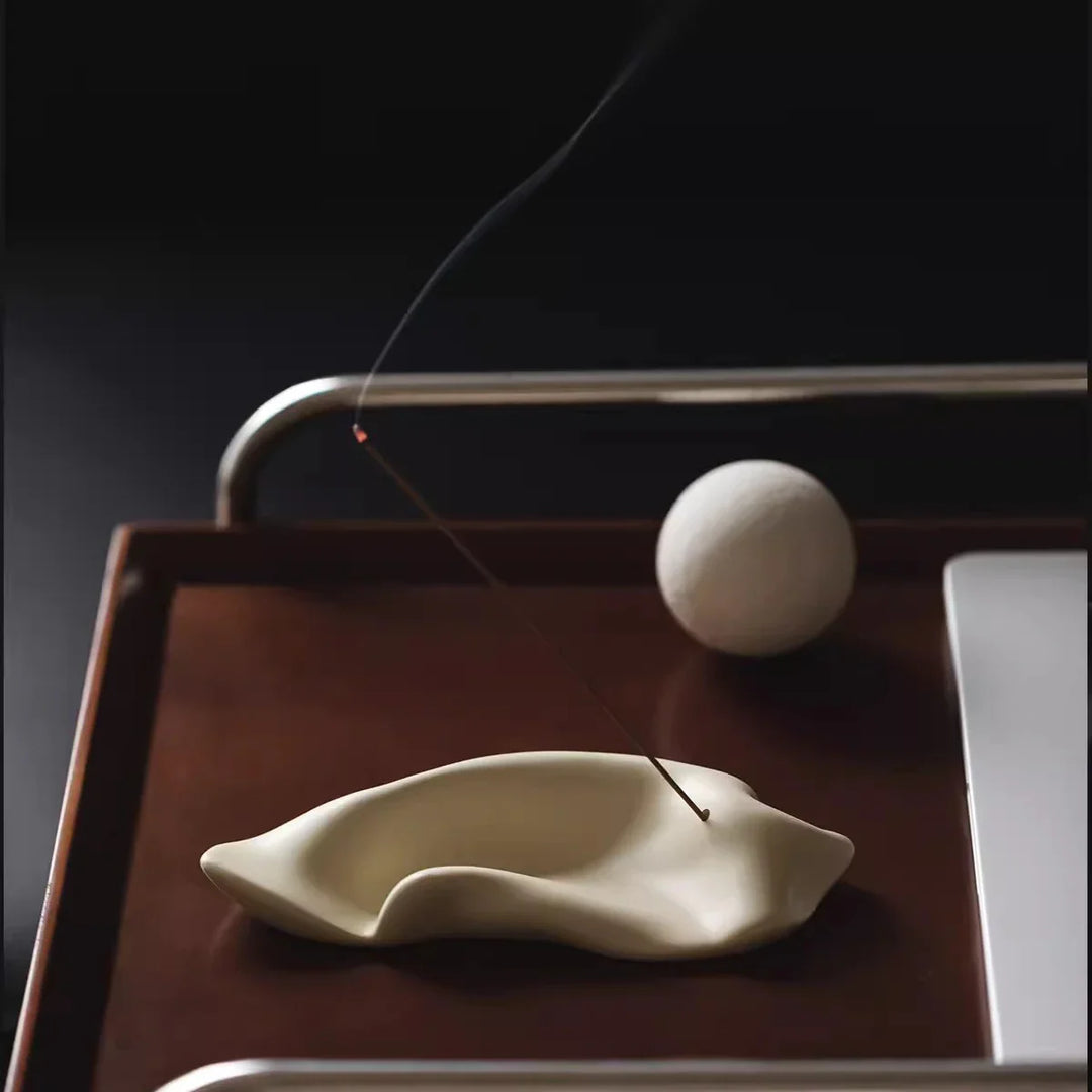 Rynx | Nordic Resin Incense Holder Irregular Calming Aroma Storage Base Black White Plate Decorative Home Office Decor