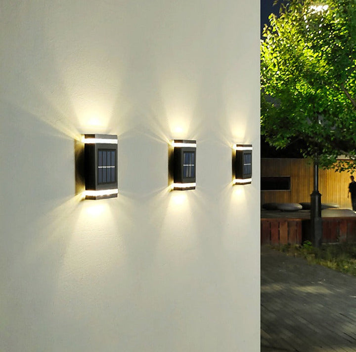 Lisslune | BloomRay – Solar Wall Lamp for Beautiful Garden Illumination
