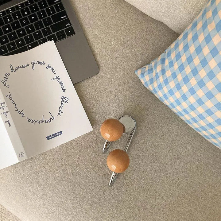 Lisslune | Eames Dot Magnetic Hooks