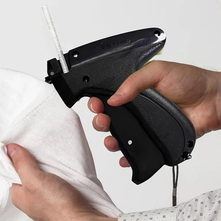 Lisslune | Simple Clamping Device for Garments