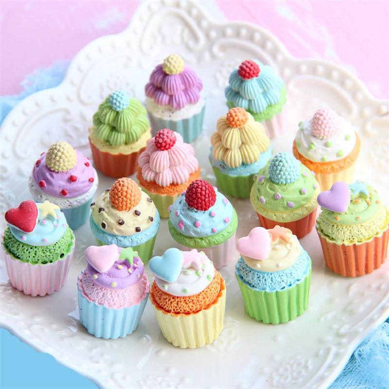 Lisslune | Kawaii 5-piece Miniature Strawberry Heart & Star Resin Cupcake Making Set