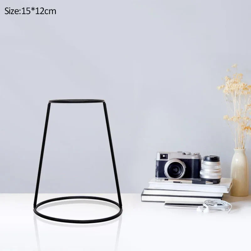 Rynx Retro Iron Line Table Flower Vase Pot Ornament Metal Plant Holder Nordic Styles Flower Vase Home Garden Decorations Wedding