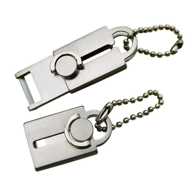 Lisslune | Stainless Steel Mini Vegetable Peeler Keychain