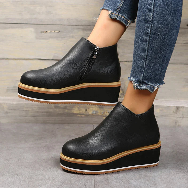 Lisslune | Orthopedic ankle boots for women