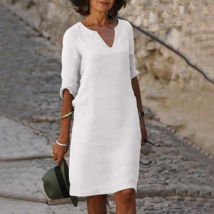 Lisslune | Elegant summer dress with V-neck