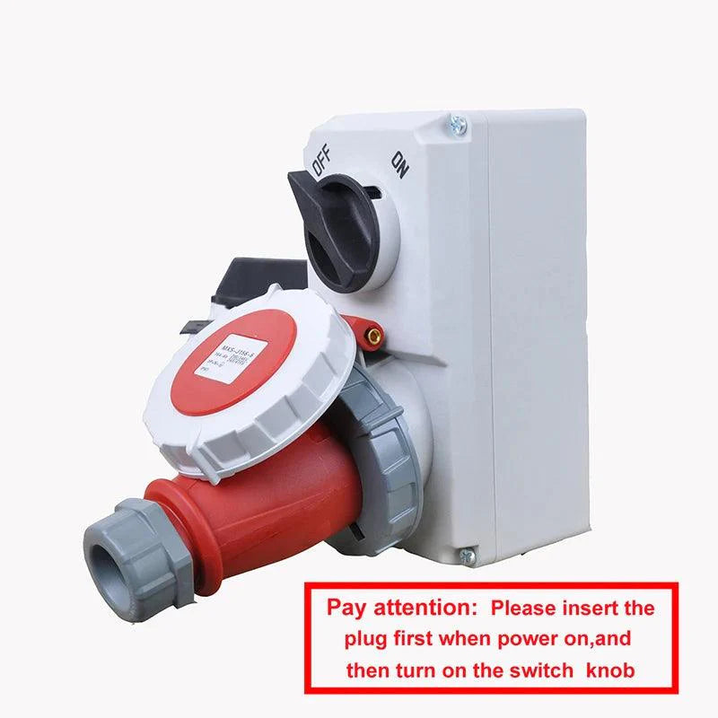 Lisslune | Robust durable waterproof 32A CEE combination socket with circuit protection and switch control