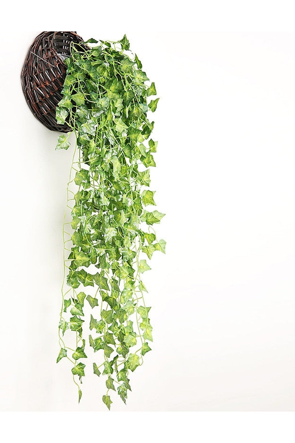 Lisslune | Rattan leaf wine ornament