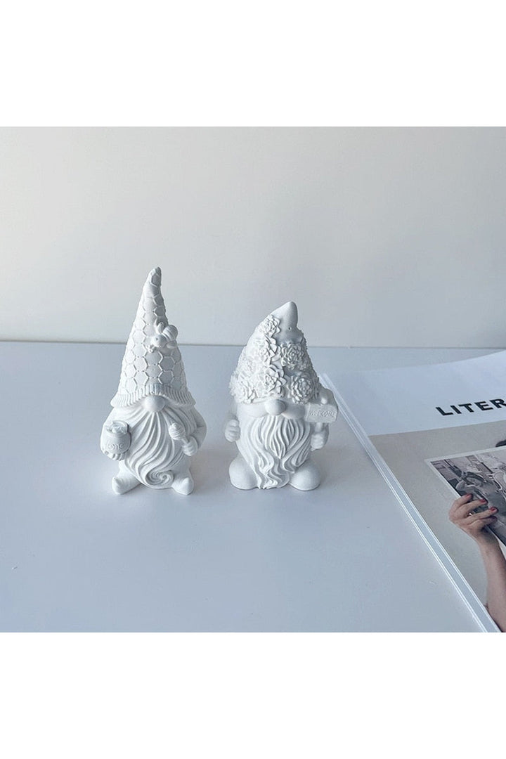 Lisslune | Themed candle shape