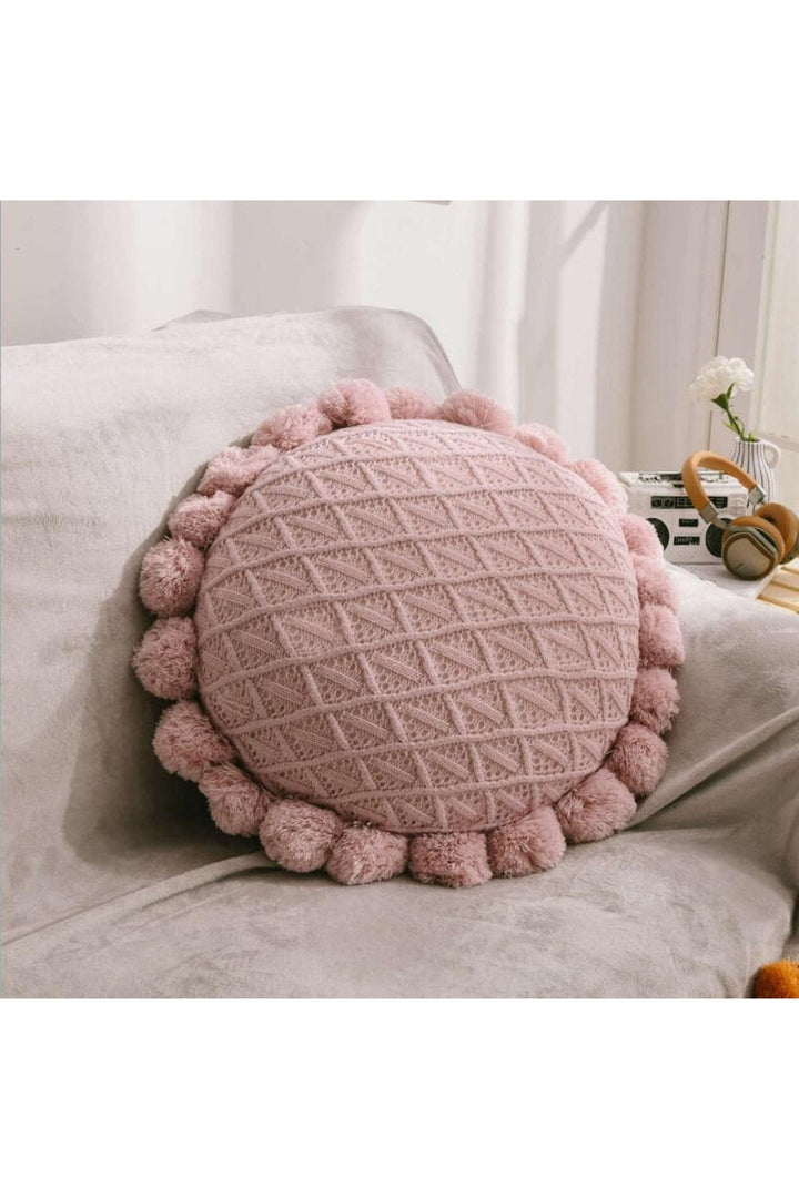 Lisslune | decorated round cushions