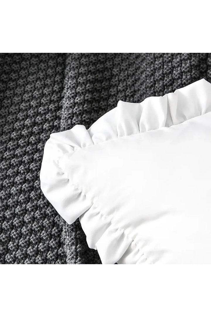 Lisslune | solid ruffle cushion cover