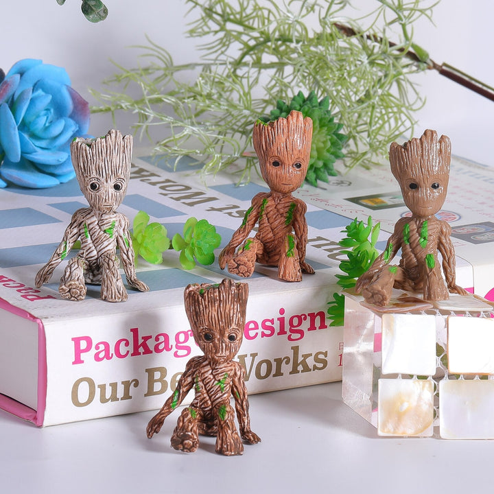 Lisslune | Cartoon Large Miniature Figure: Playful Office Decoration