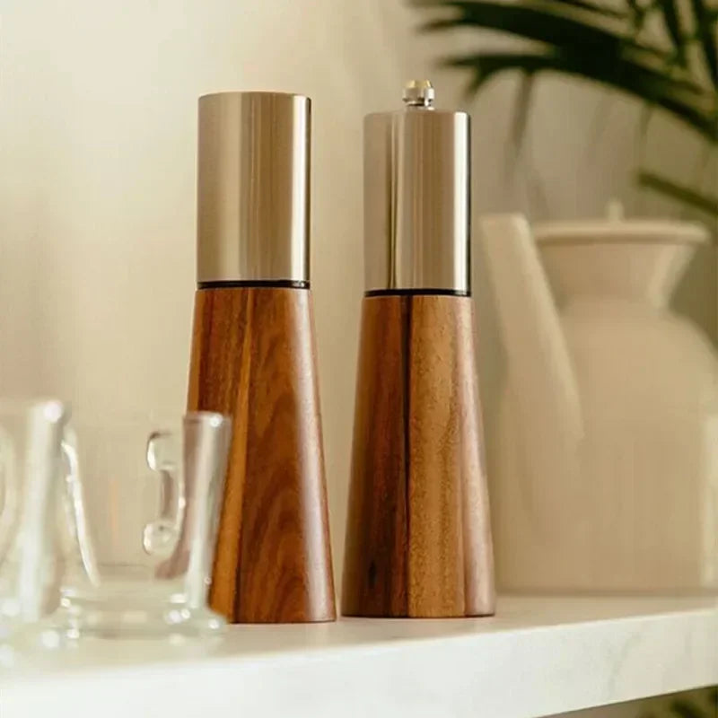Lisslune | Herbelle - Elegant Pepper Mill for Freshly Ground Flavor