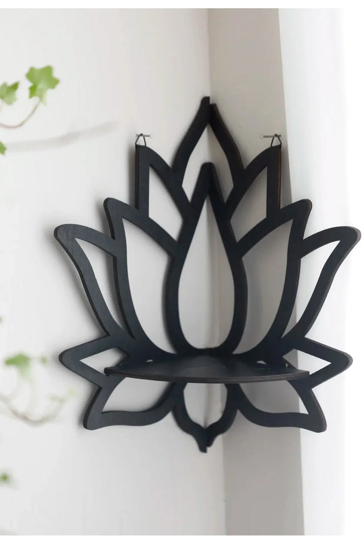 Lisslune | Lotus Essential Oil Shelf