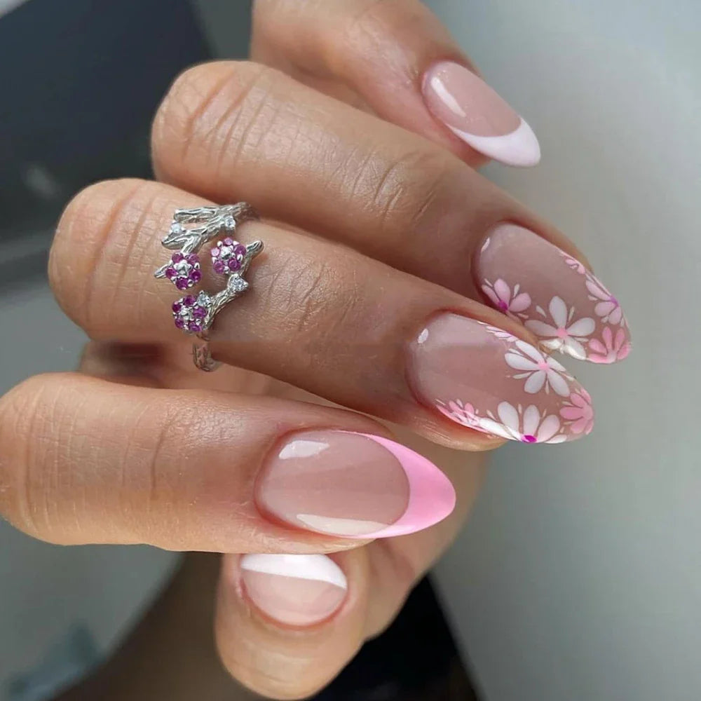 Rynx | Hand-painted Daisy Bee Nail Art Purple Color Art Nails Fashion Removable Ready Artificial Nails Press on Nails with Glue