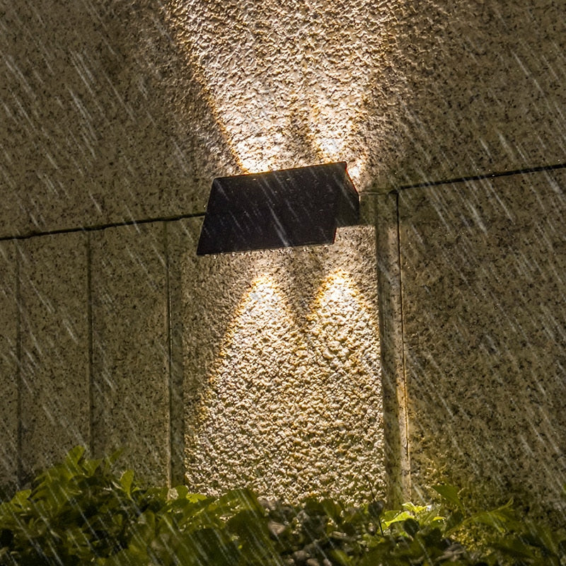 Lisslune | SensorGlow - Motion-Activated Solar Wall Lamp