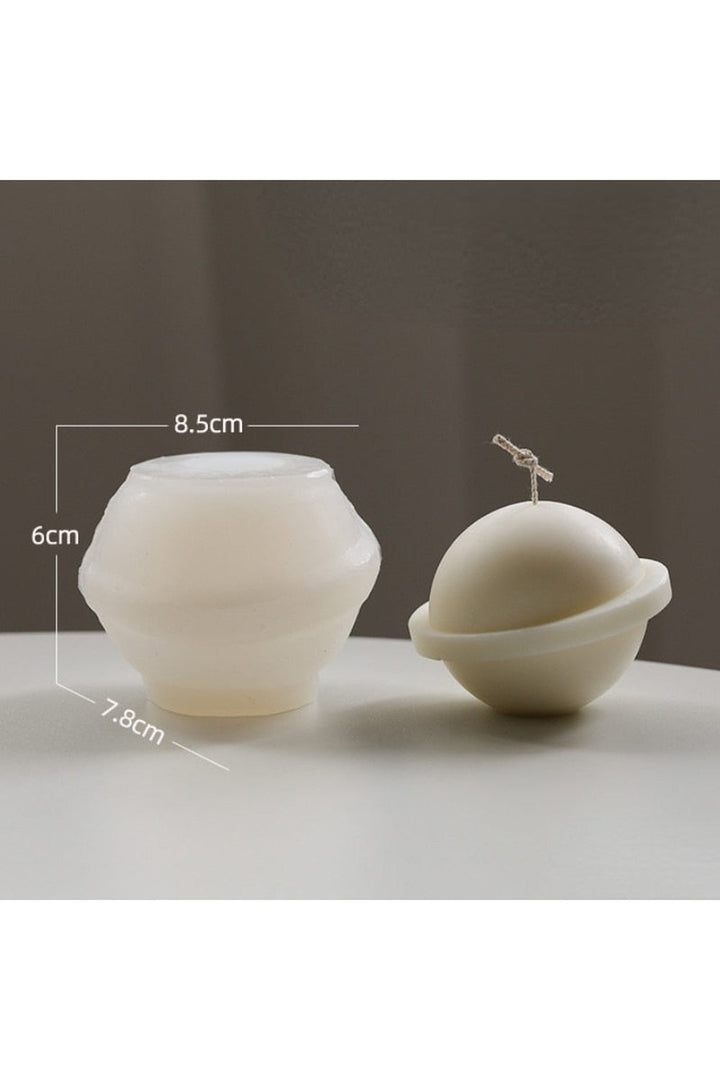 Lisslune | geometric candle shape