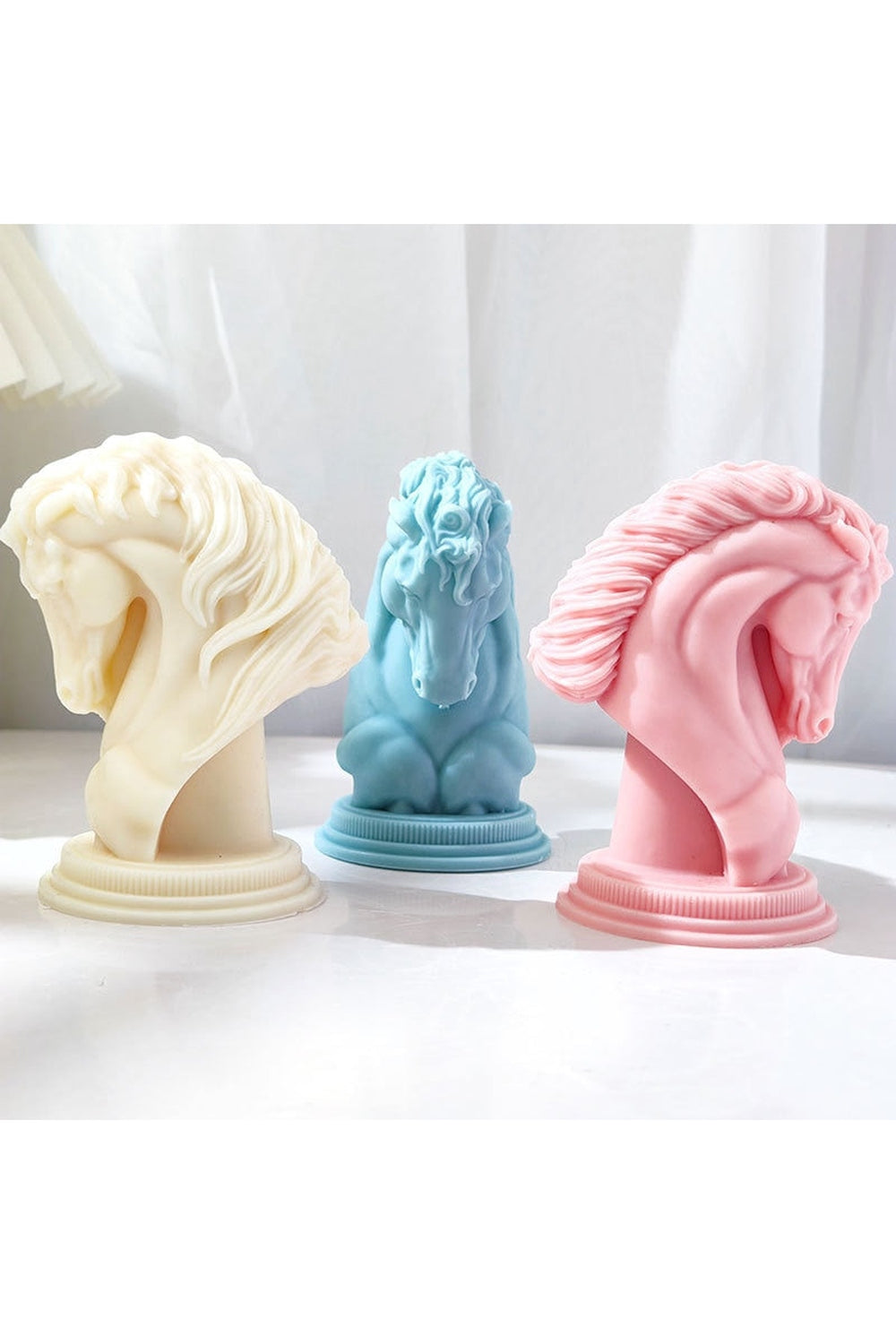 Lisslune | War Horse Head Candle Shape