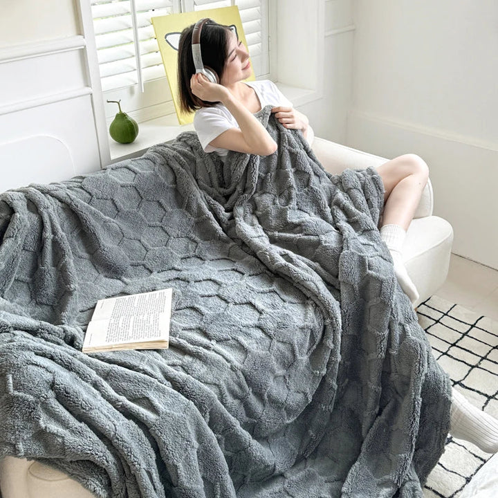 Rynx | New Tafu Velvet Cross Border Double-Sided Jacquard Football Grid Thick Duvet Cover for Bedding Sofa