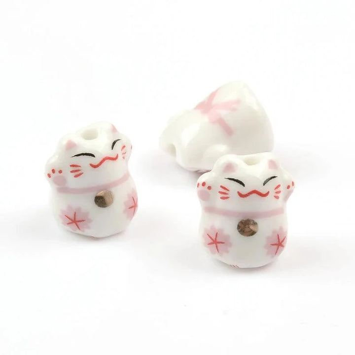 Lisslune | Playful Lucky Cat Ceramic Beads Set for Unique Jewelry Creations - 4 Pieces (13x14mm)