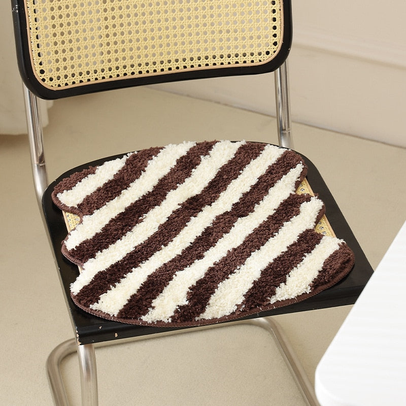 Lisslune | Quilted striped chair cushion