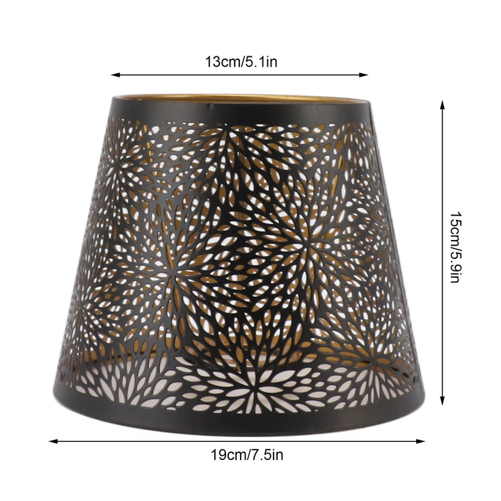 Lisslune | Metal lampshade with gold pattern